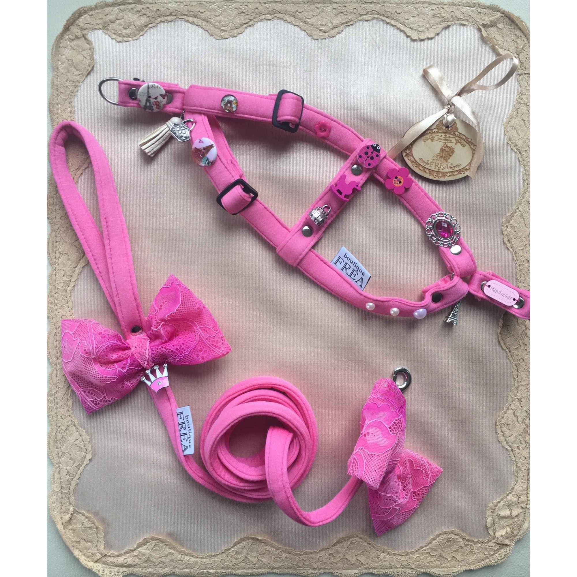 Нагръдниче с повод "My Fashion French Seduction collection by FREA"