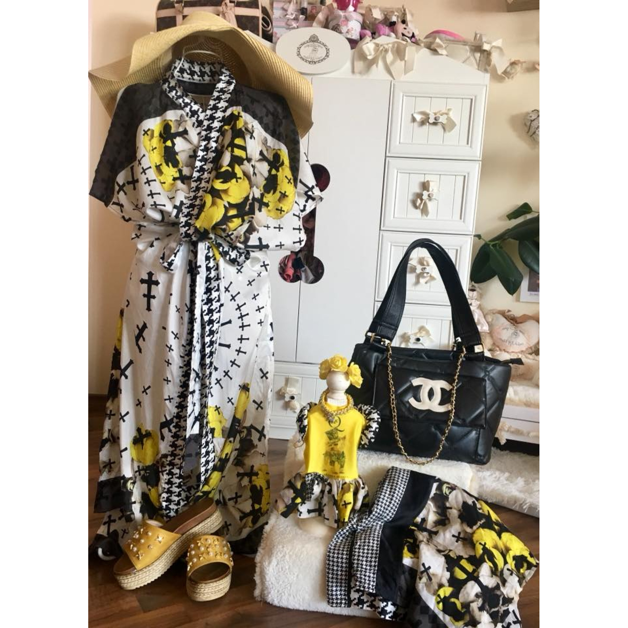 Летни роклички за Мама и Обичковче "Mom&Yorkie Fashion Icon collection", Чанта за Обичковче "My Luxury Fashion HandBag by FREA", Нашийниче - бижу "My Secret Garden collection by FREA"