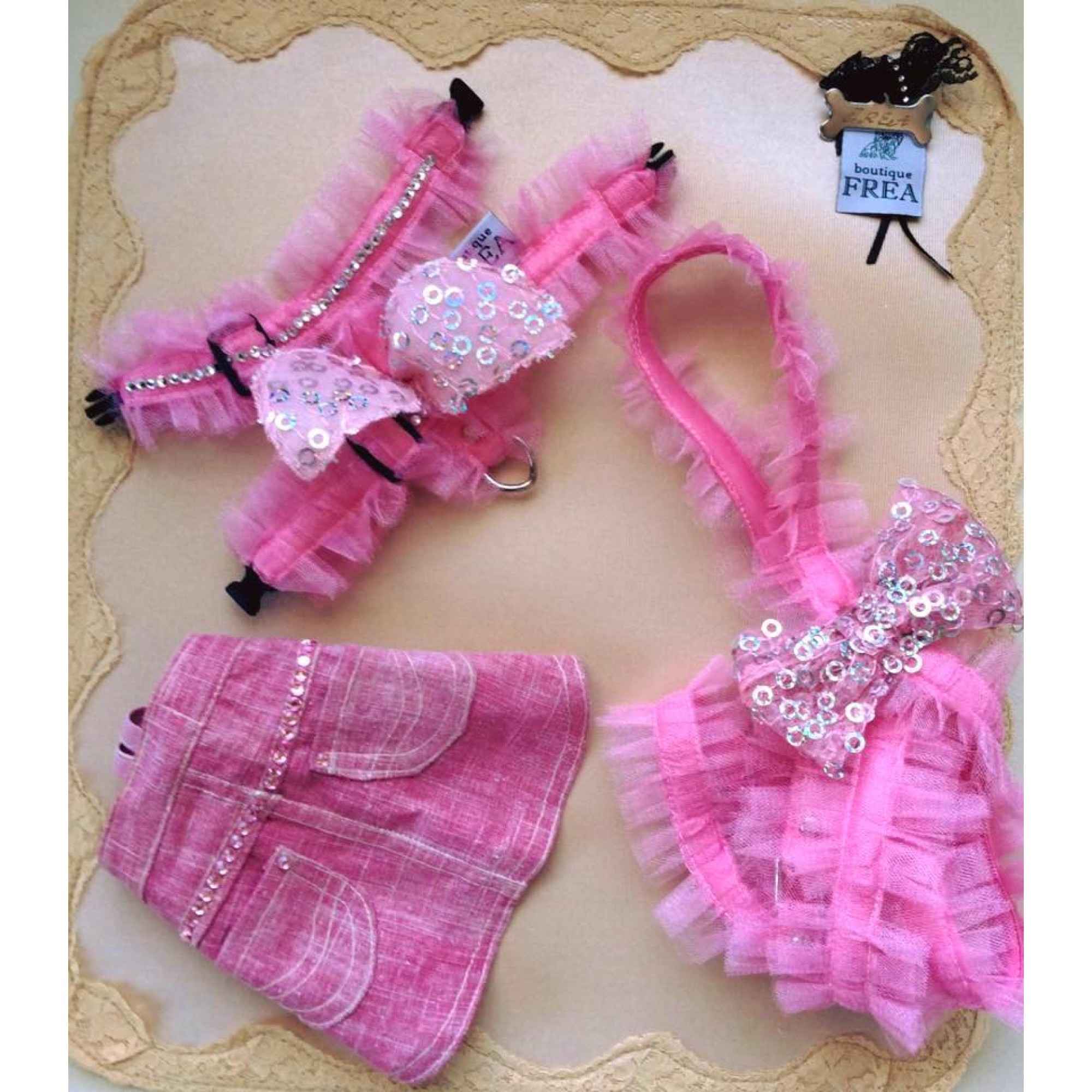 Моден комплект за всеки ден FREA’s Today Fashion Outfit