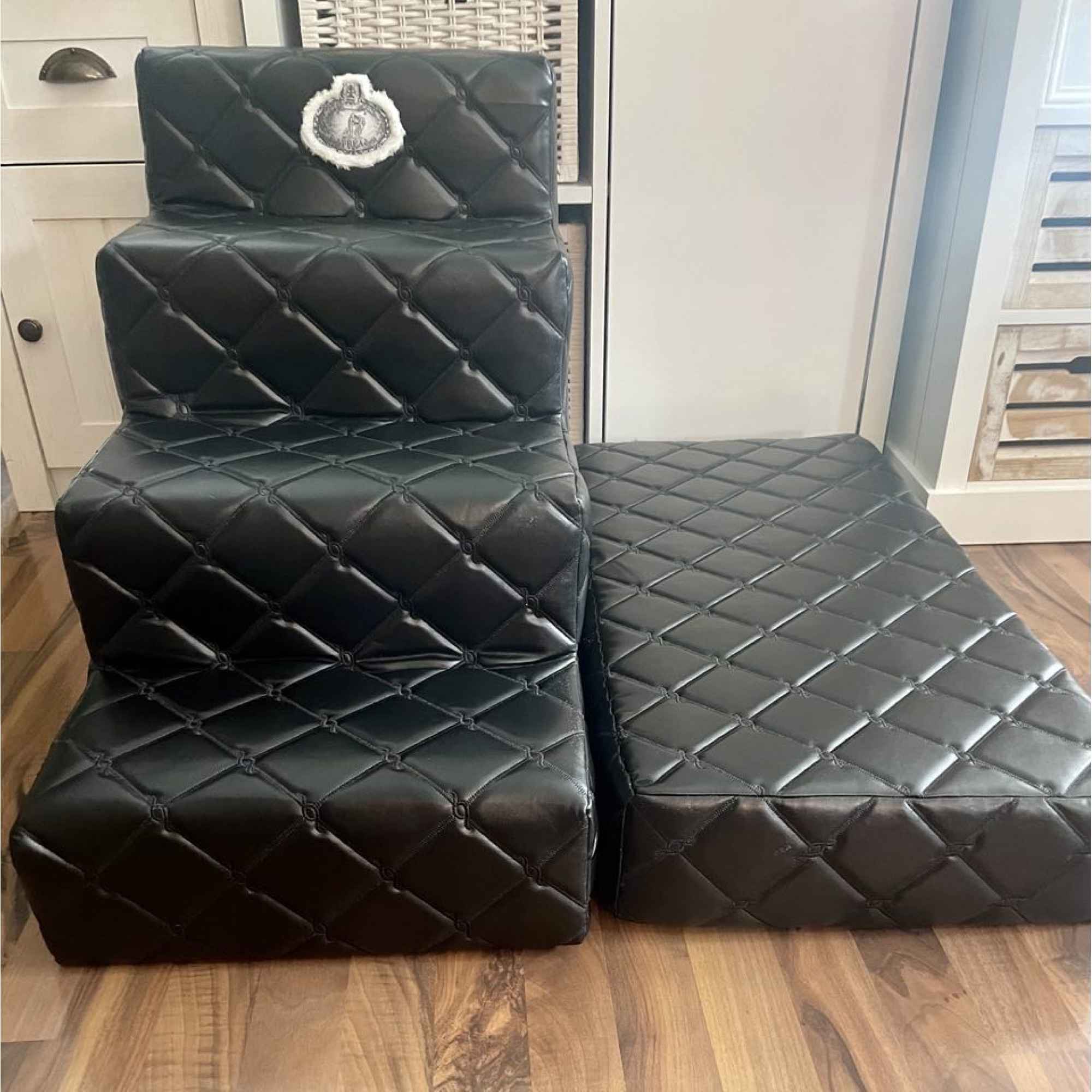 Четворна стълбичка и платформа за стълбички “My Sweet Yorkie Home collection by FREA”