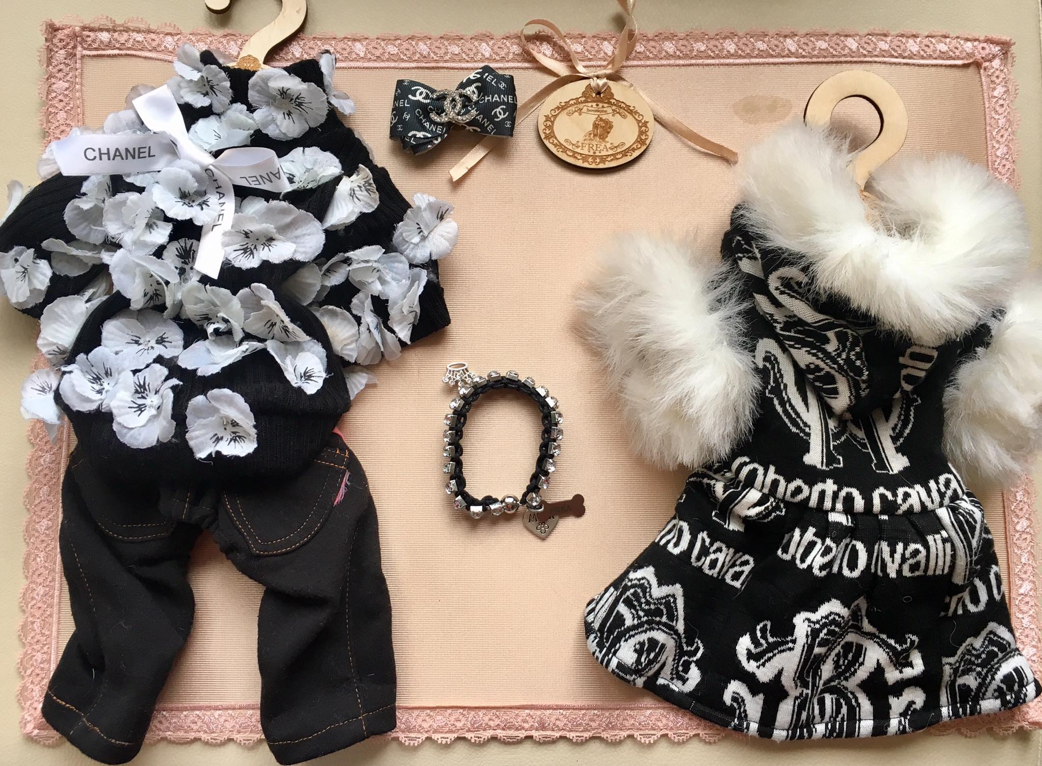 Моден комплект за всеки ден FREA’s Today Fashion Outfit