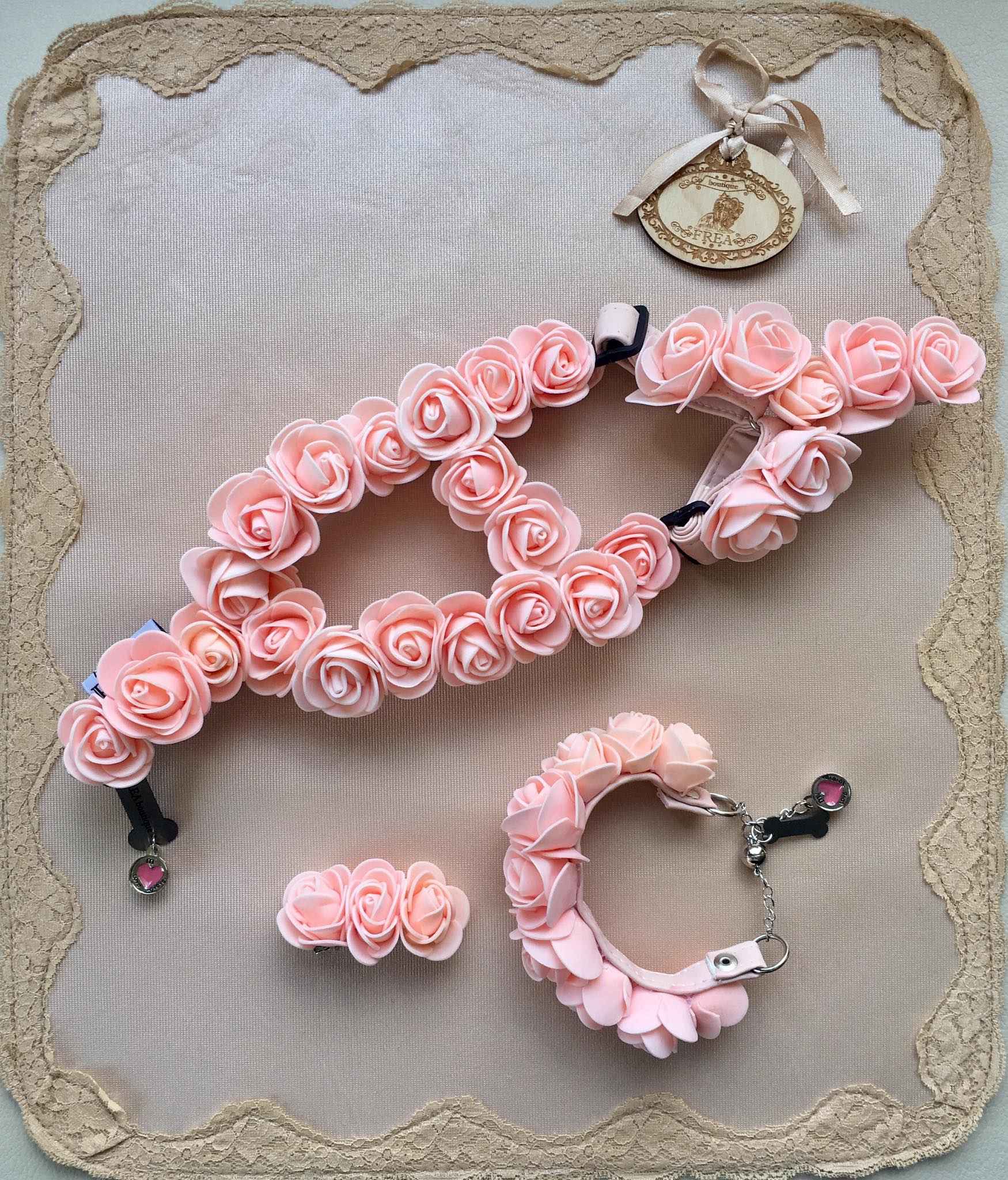 Нагръдниче, нашийниче - бижу и шнолка "My Secret Fashion Garden collection by FREA"