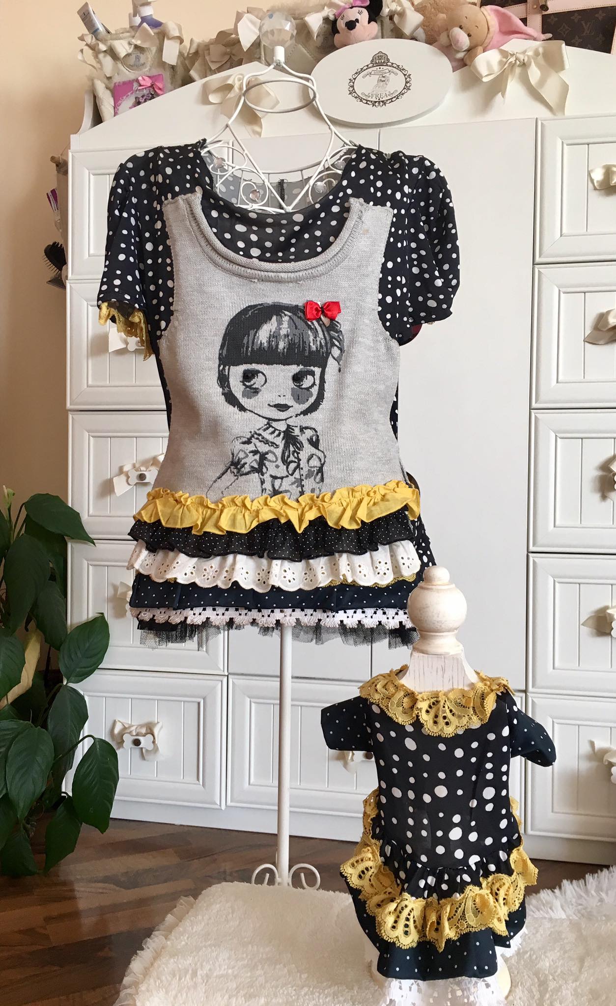 Блузки за Мама и Обичковче "Mom&Yorkie Fashion Icon collection by FREA" 