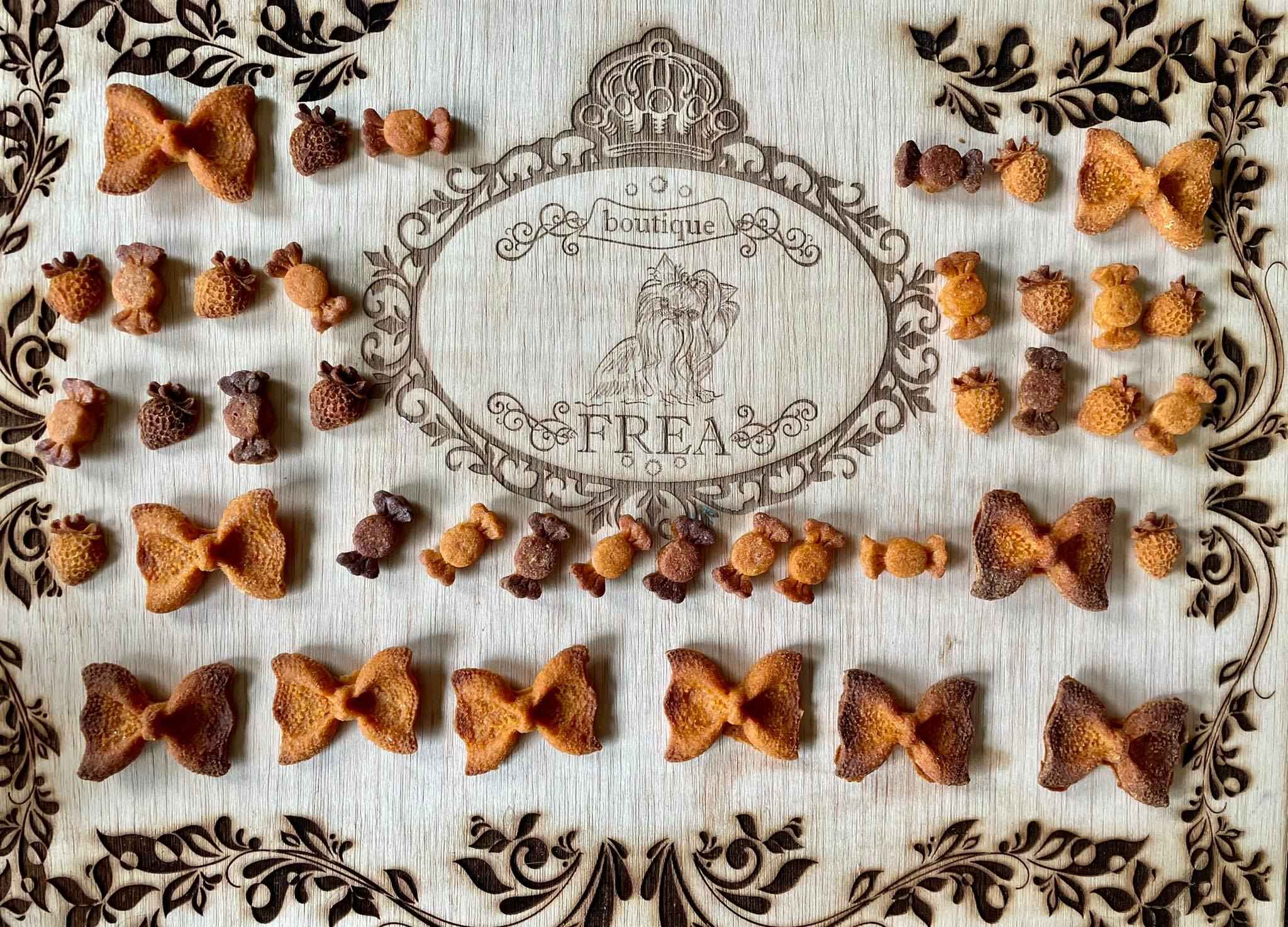 Бисквитки "Лакомства за Обичковци FREA’s Yummies"