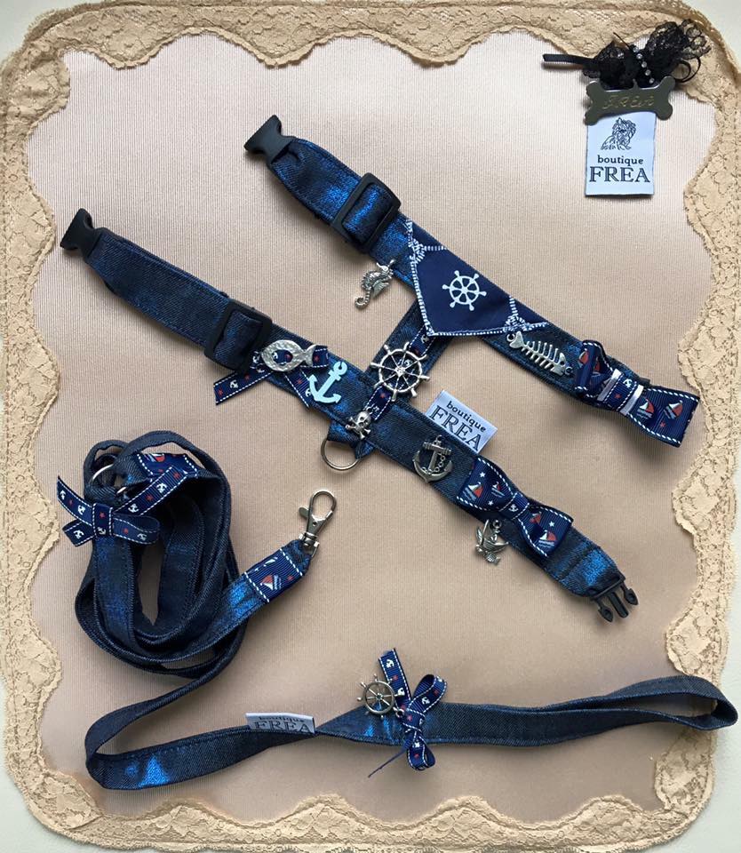 Нагръдниче и повод "My Yorkie Sea Captain collection by FREA" 