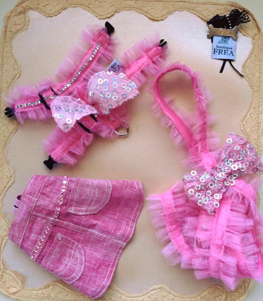 Моден комплект за всеки ден FREA’s Today Fashion Outfit