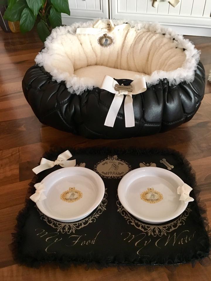 Комплект за удобство за дома на вашето Обичковче "My Sweet Yorkie Home collection by FREA"