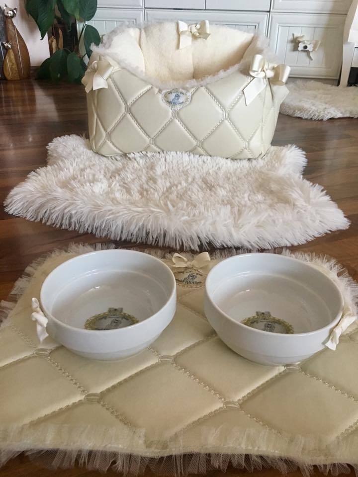 Комплект за удобство за дома на вашето Обичковче "My Sweet Yorkie Home collection by FREA"