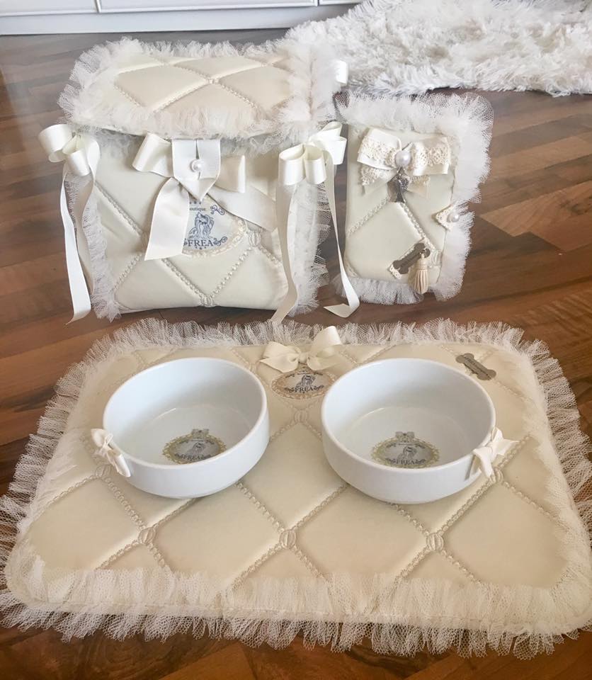 Комплект за удобство за дома на вашето Обичковче "My Sweet Yorkie Home collection by FREA"