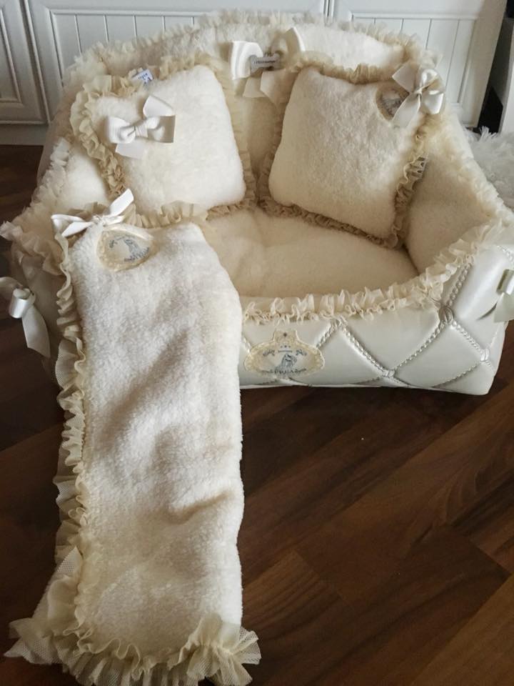 Легълце, одеалце и възглавнички "My Sweet Yorkie Home collection by FREA"