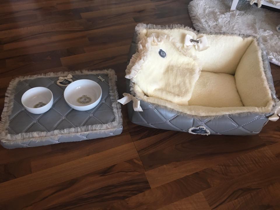 Комплект за удобство за дома на вашето Обичковче "My Sweet Yorkie Home collection by FREA" 