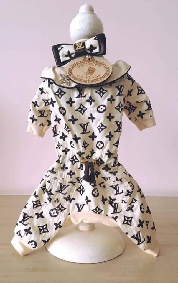 Гащеризонче и шнолка “My Yorkie Fashion Icon collection by FREA” 