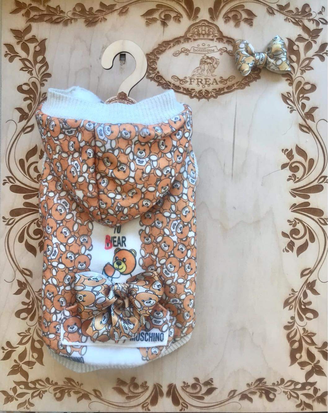 Якенце и панделка “My Yorkie Fashion Icon collection by FREA”