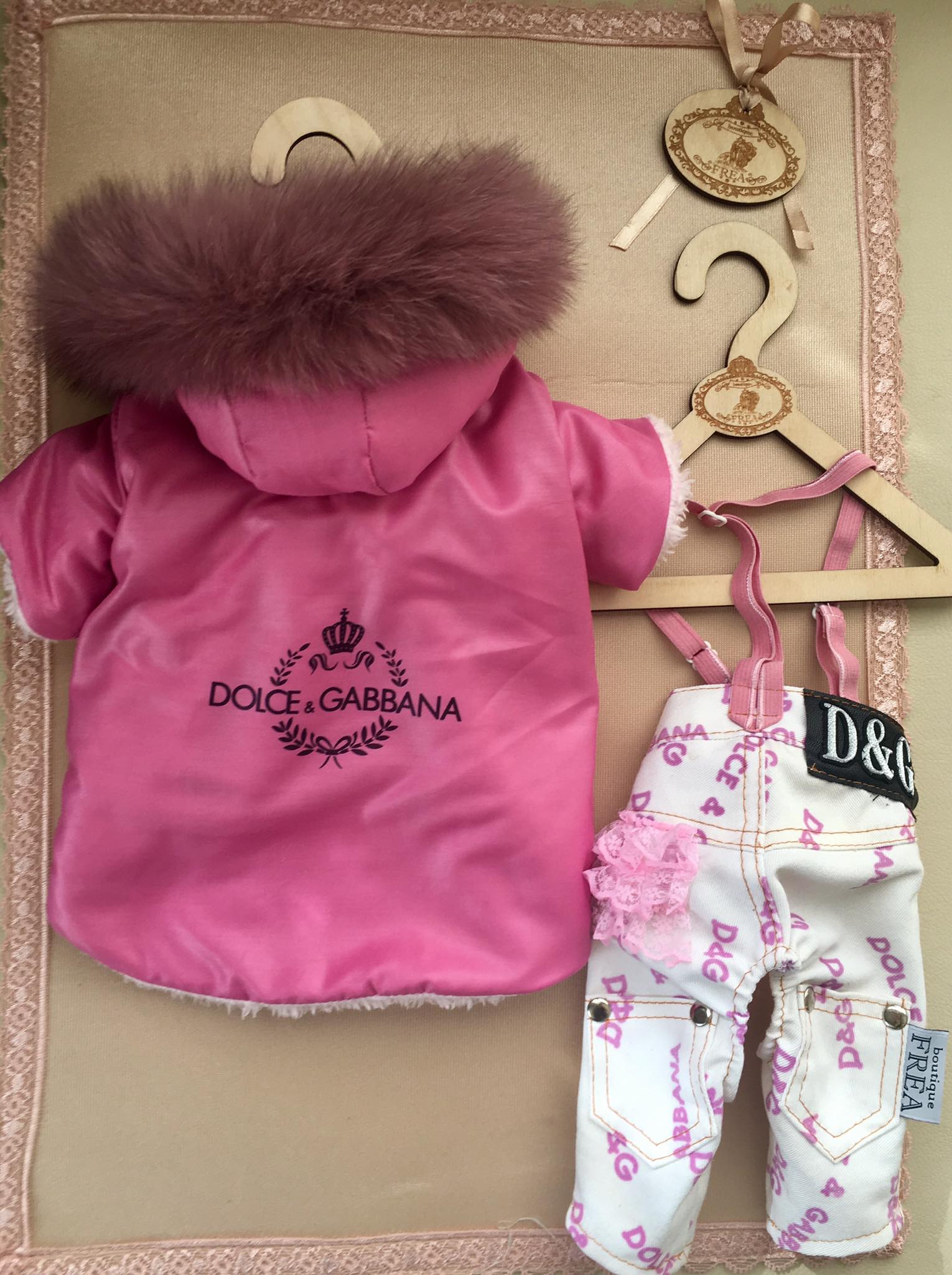 Якенце и дънки “My Yorkie Fashion Icon collection by FREA”