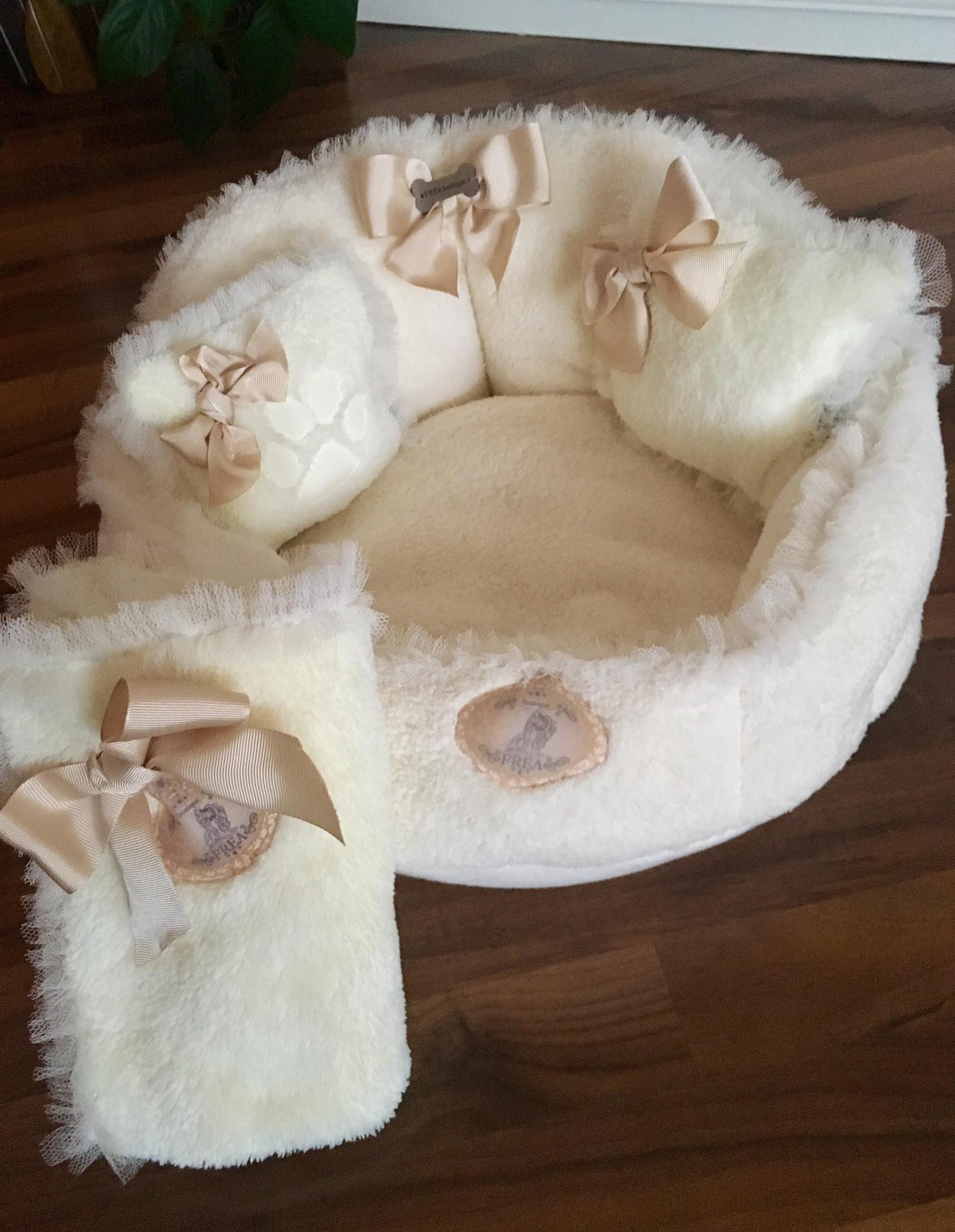 Легълце и одеалце "My Sweet Yorkie Home collection by FREA"