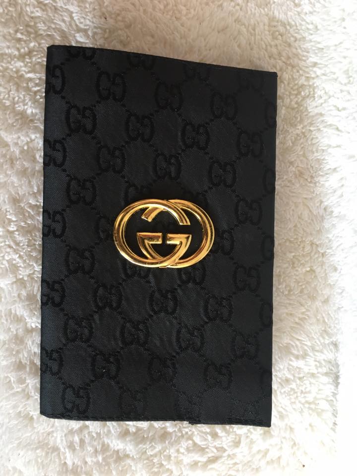 Подвързия за паспорт на Обичковче "My Luxury PassPort Case by FREA"