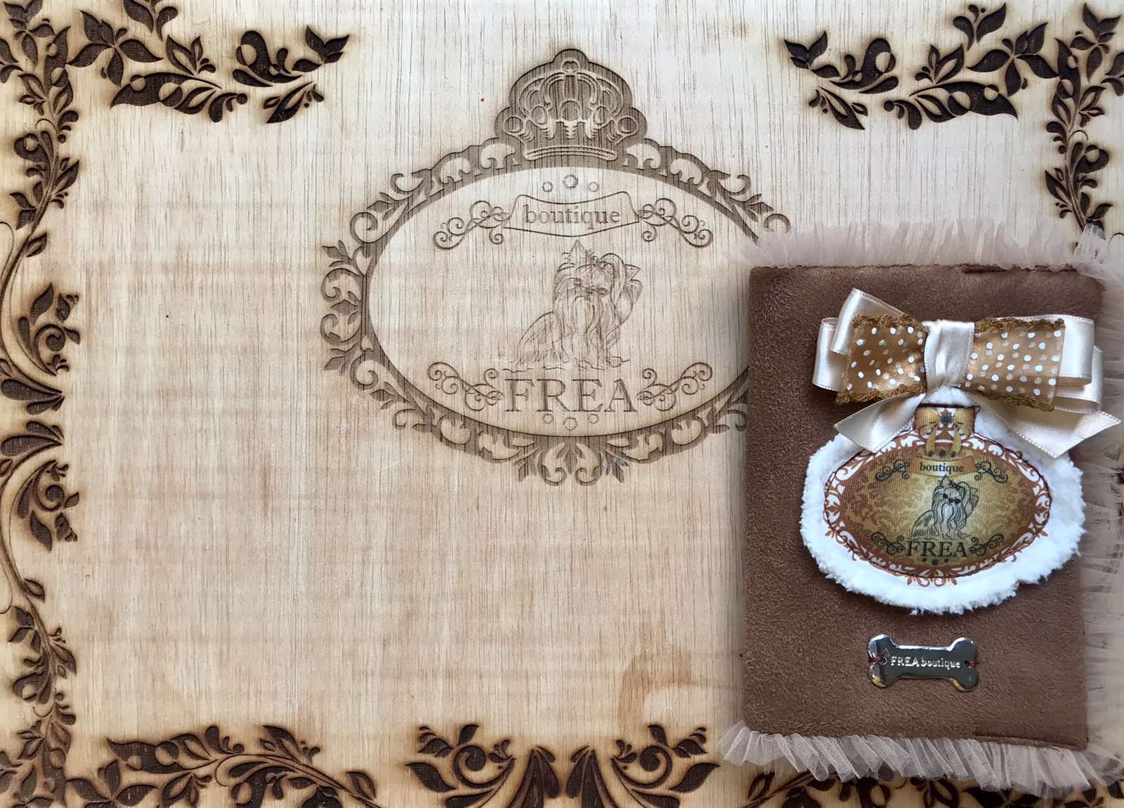 Подвързия за паспорт “My Luxury Passport Case by FREA”