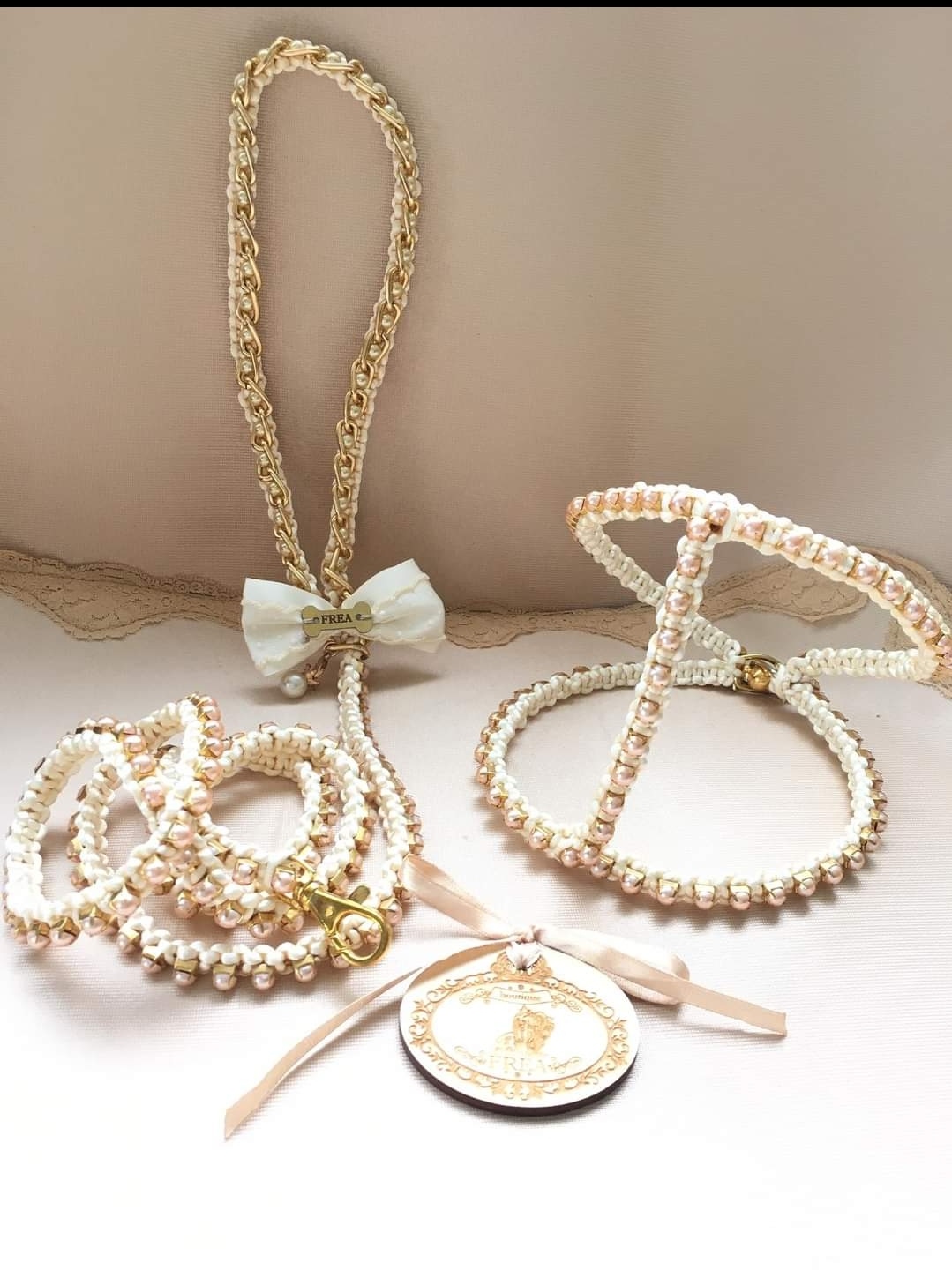 Нагръдниче и повод “My Summer Glam collection by FREA "
