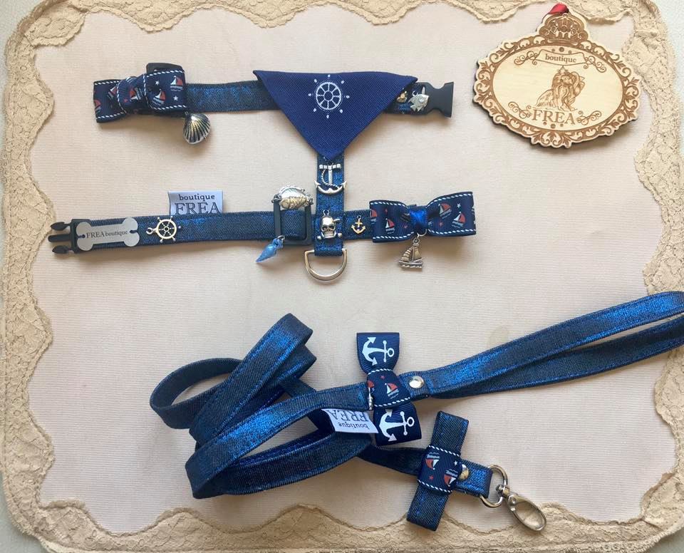 Нагръдниче с повод "My Yorkie Sea Captain collection by FREA"