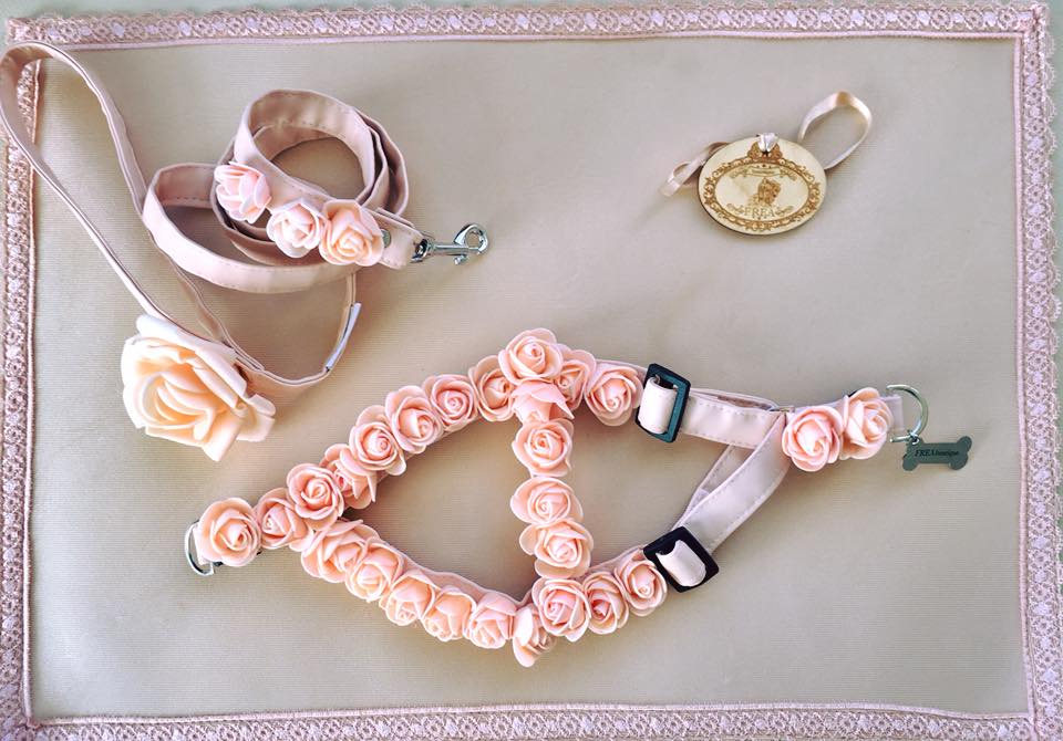 Нагръдниче с повод "My Secret Fashion Garden collection by FREA"